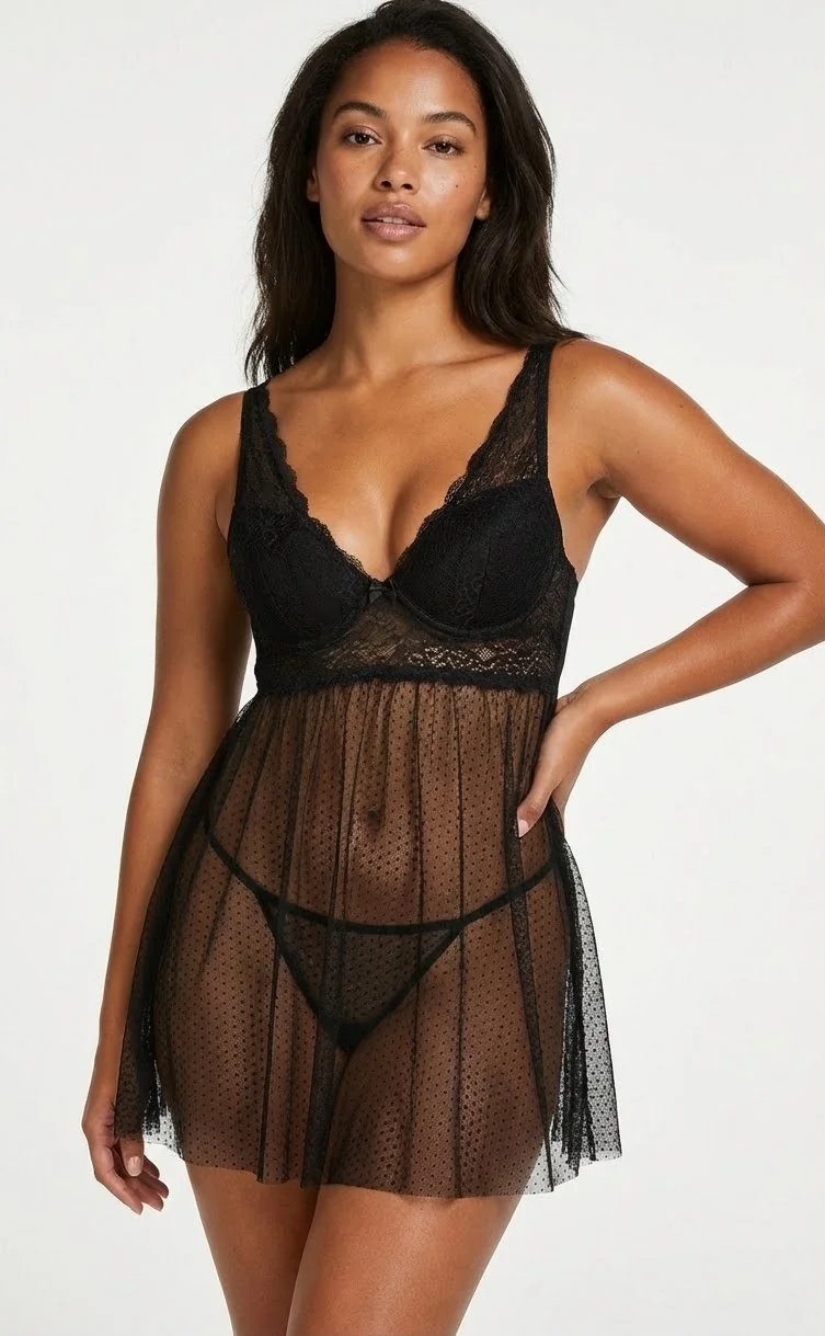 LunaIntim Siyah Puantiyeli Tül Babydoll Transparan ve Fırfırlı Gecelik Takımı - Model Üzerinde